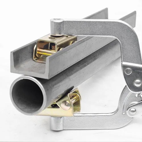 Strong Hand 215 x 76mm Pipe Adjustable Pliers Top V-Pad Spindle with pipe view PG635V