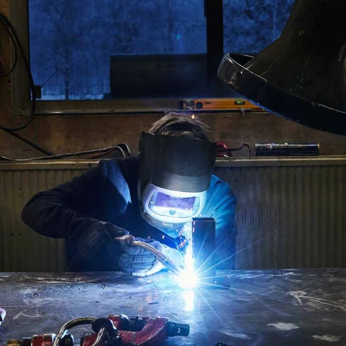3M Speedglas G5-03E Welding Helmet – 631010-action shot 