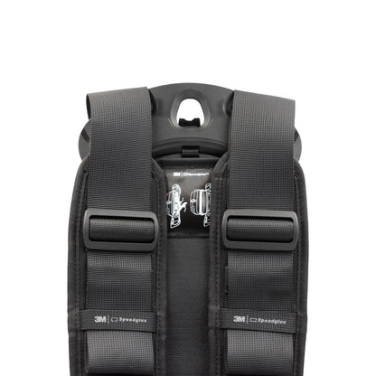 3M Speedglas Adflo Heavy-Duty PAPR Backpack 954015HD – Close-Up of Strap Adjustment Buckles